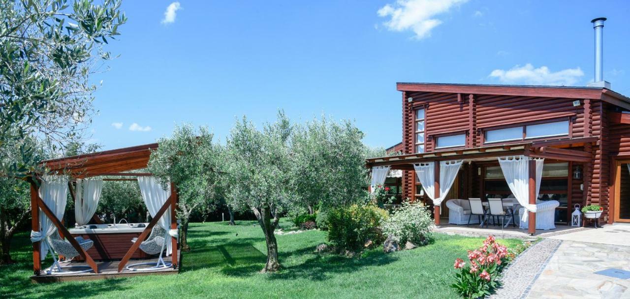 Villa - Wooden